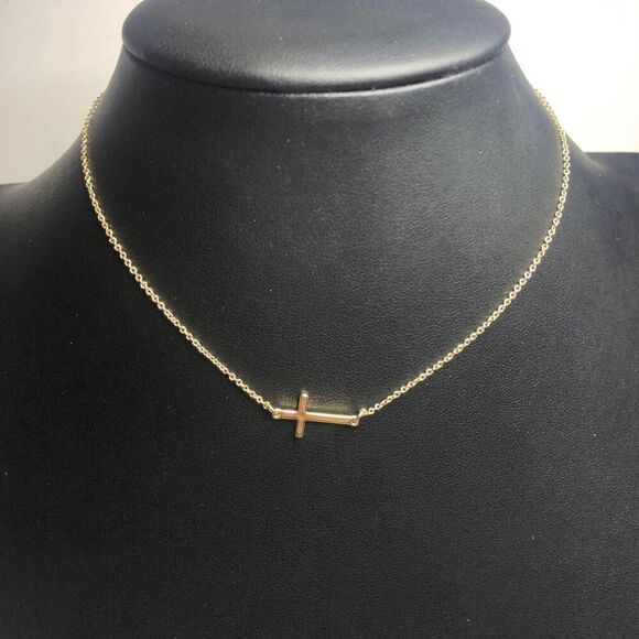 1629 Express gold tone cross pendant necklace 14-17" - Picture 2 of 3